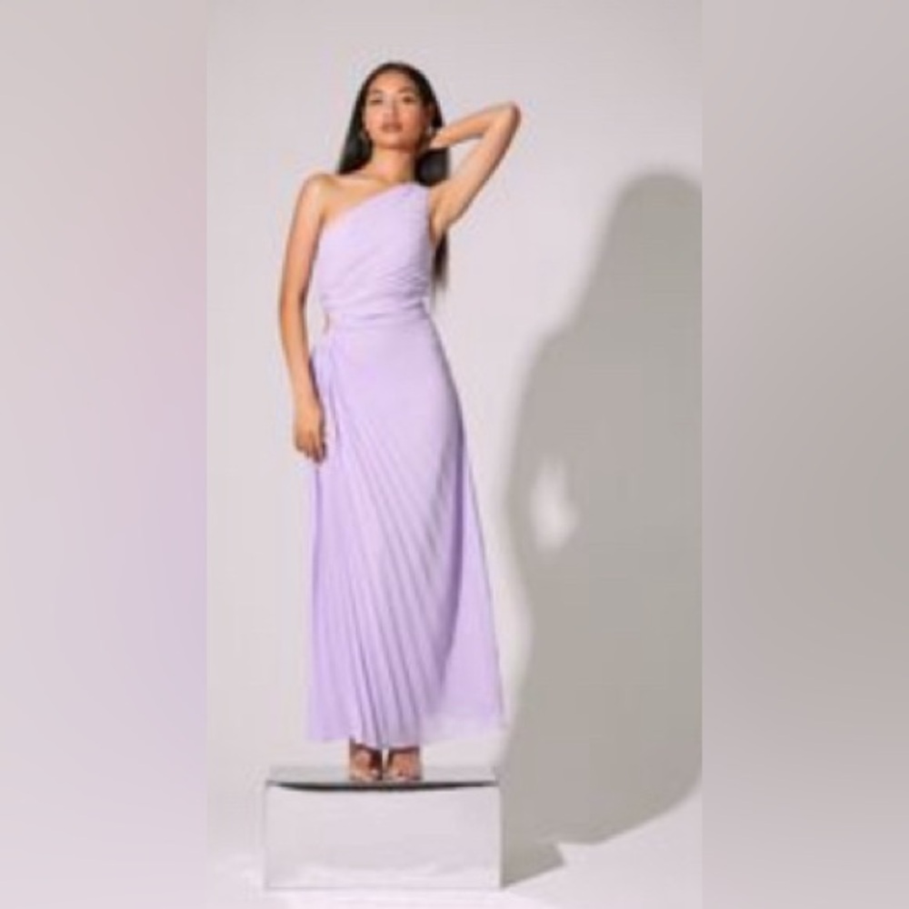 One-shoulder maxi dress